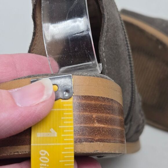 DIBA True Stylish Gray Suede Western Peep Toe Sandal Bootie Size 8 - Picture 8 of 9